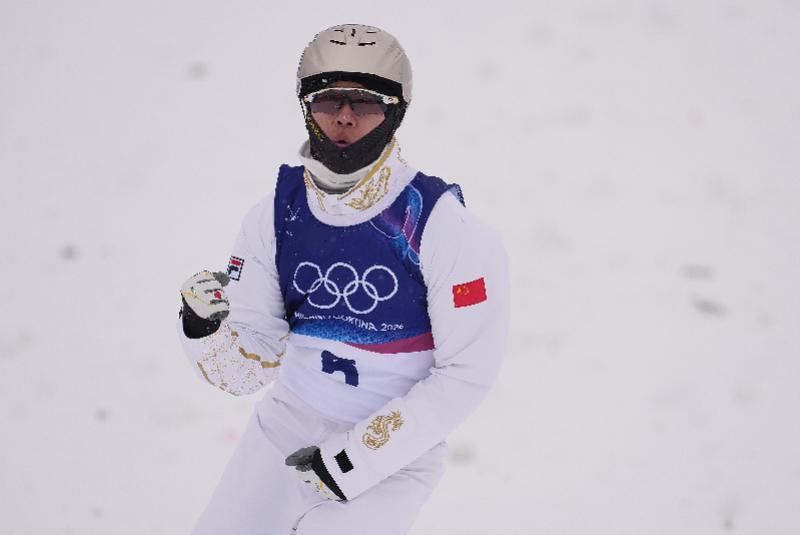 世界杯竞猜-最强夫妻！徐梦桃丈夫王心迪险胜，为中国代表团夺得第四金